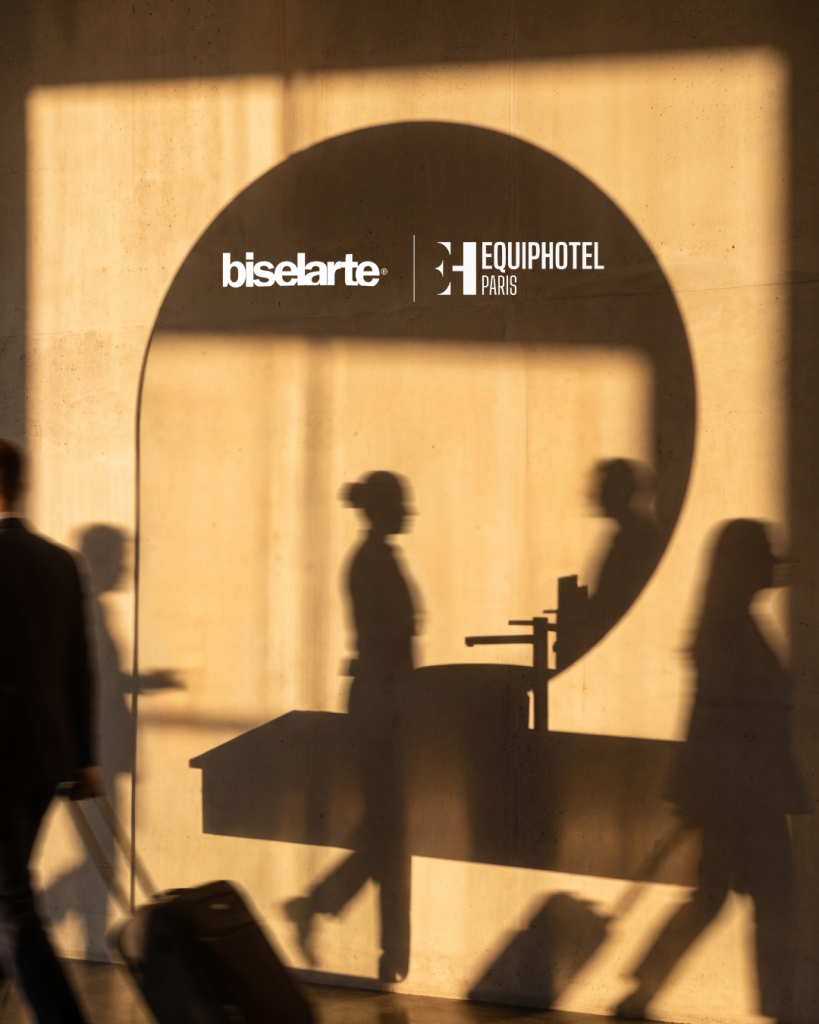 Biselarte back to EQUIPHOTEL